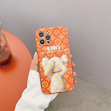 アイホン 15 ultra カウズ風 スマホケース 