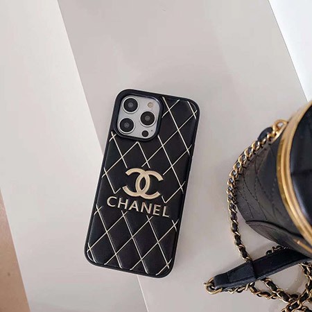 iphone 15 カバー chanel風 