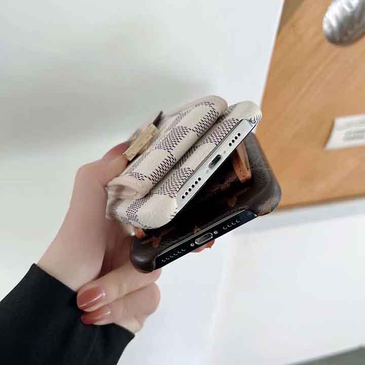 ブランド アイフォン14 スマホケース 