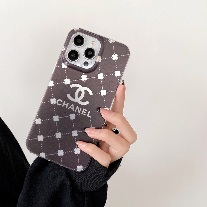 iphone 15 chanel カバー 