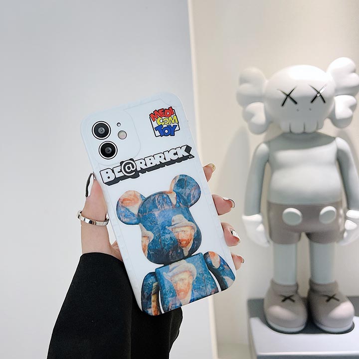 ベアブリック bearbrick アイホン12プロ 