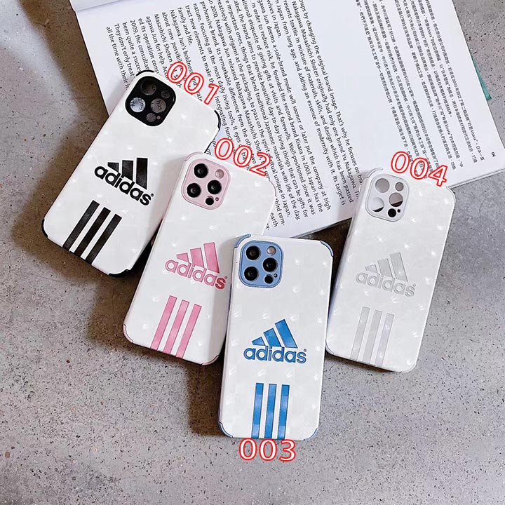 iphone15 スマホケース adidas 