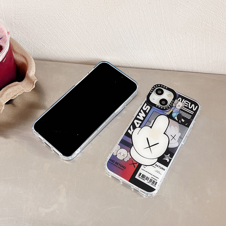 カウズ kaws iphone15プラス 