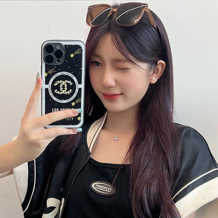 シャネル chanel アイフォン15plus ケース 