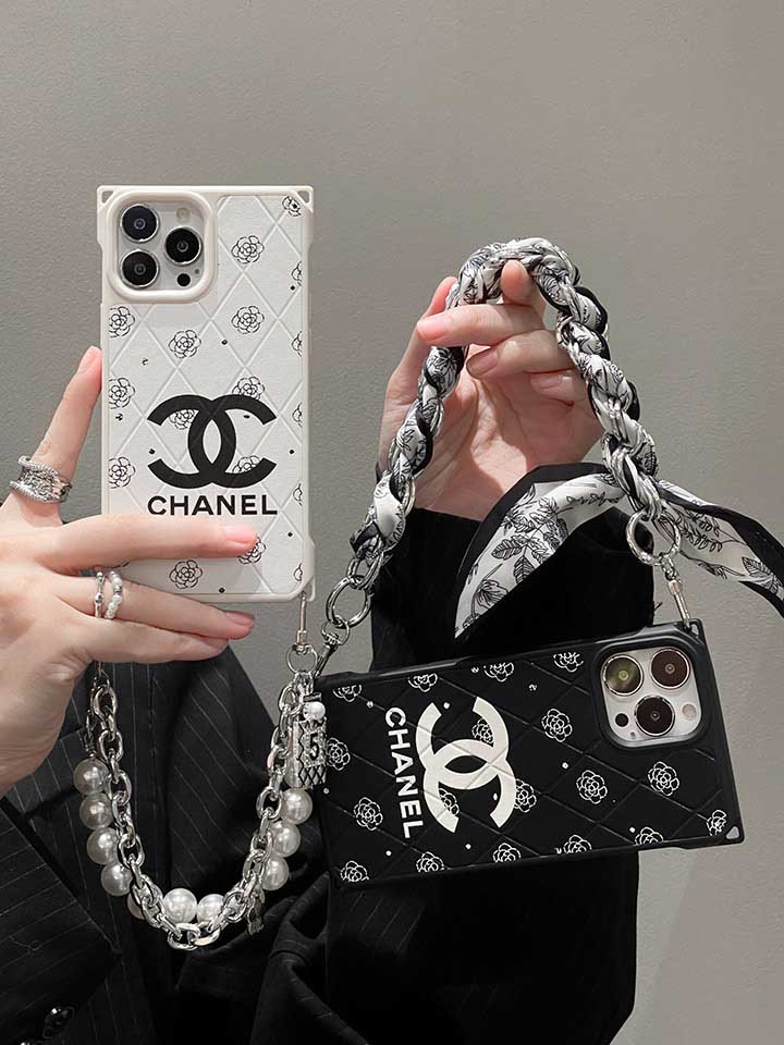 アイフォン15プロ 携帯ケース chanel風 